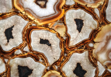 Agate Thera - Backlit Detail