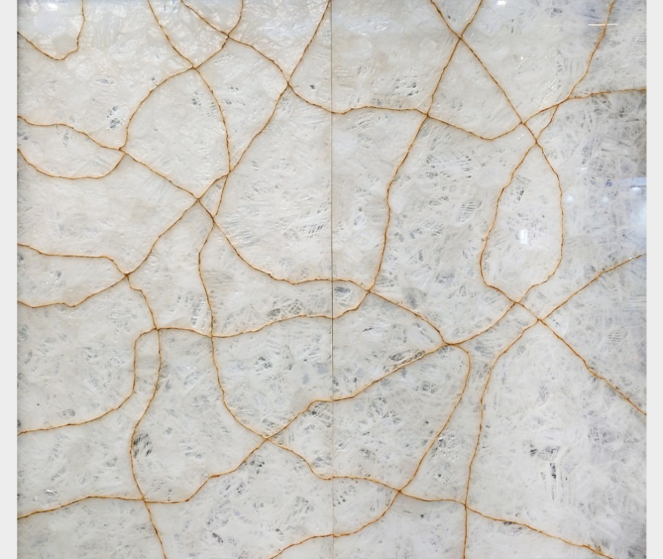 QUARTZ WHITE CRYSTAL - WITH GOLD LINES BOTH SIDES IDENTICAL AND POLISHED